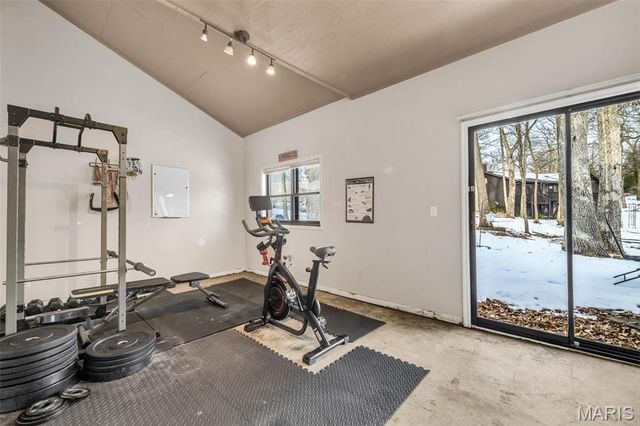 72 Freymuth Road, Lake St Louis, MO 63367