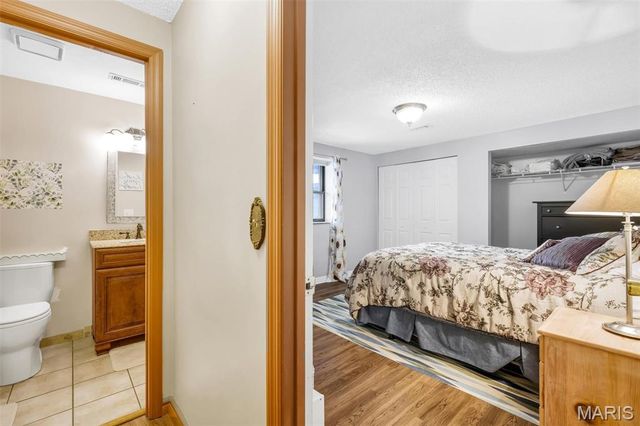 72 Freymuth Road, Lake St Louis, MO 63367