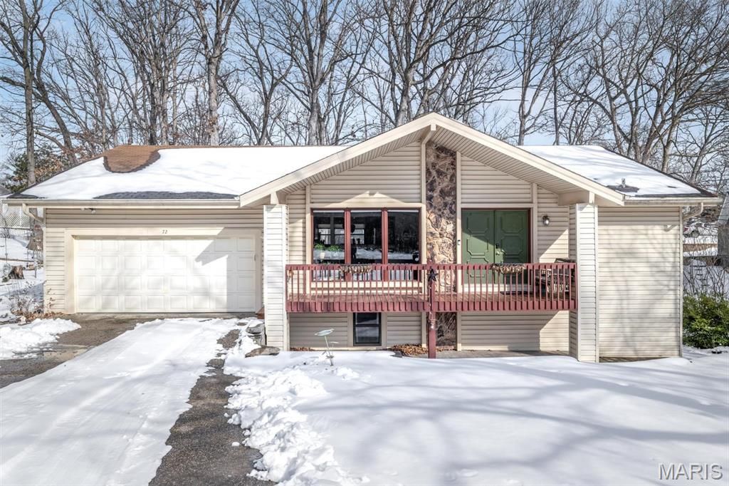 72 Freymuth Road, Lake St Louis, MO 63367