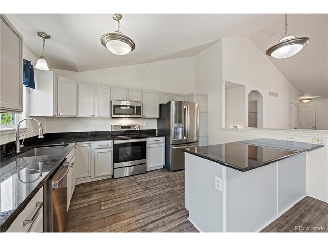 8611 18th St, Greeley, CO 80634