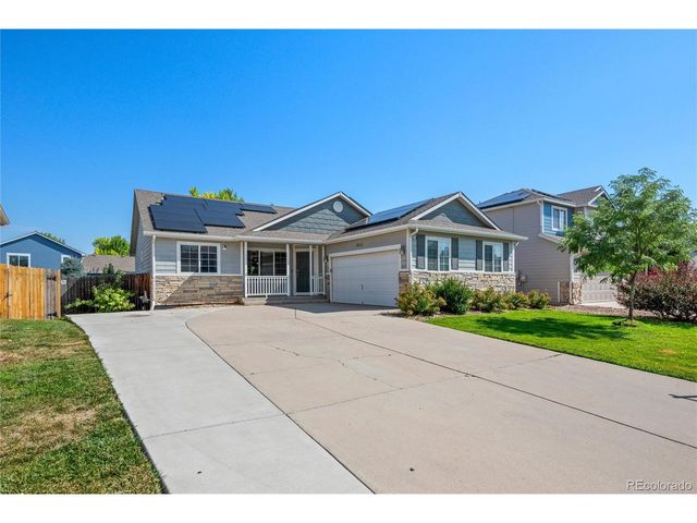 8611 18th St, Greeley, CO 80634