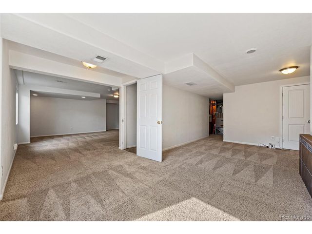 8611 18th St, Greeley, CO 80634