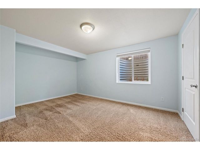 8611 18th St, Greeley, CO 80634