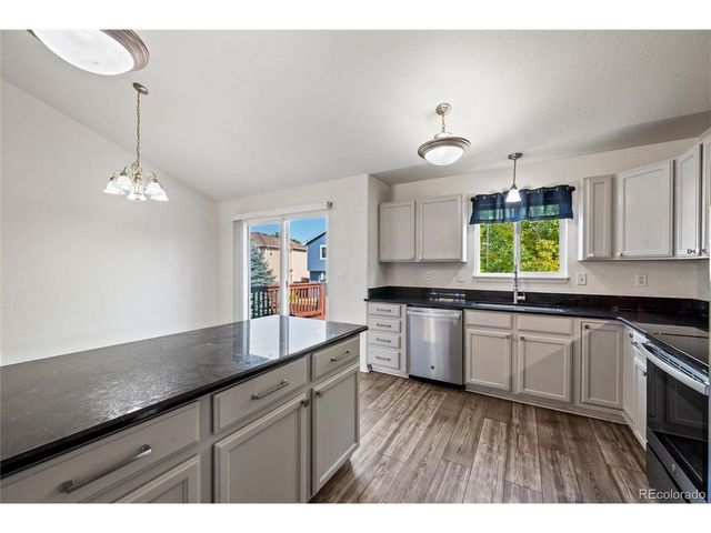 8611 18th St, Greeley, CO 80634