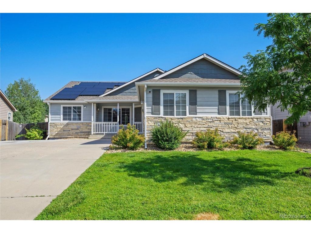 8611 18th St, Greeley, CO 80634