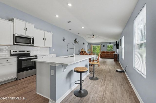 2249 SHADY BREEZE Lane 2F, Green Cove Springs, FL 32043