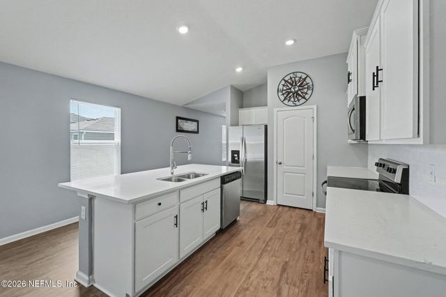 2249 SHADY BREEZE Lane 2F, Green Cove Springs, FL 32043