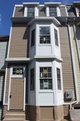264 Bowen 264, Boston, MA 02127
