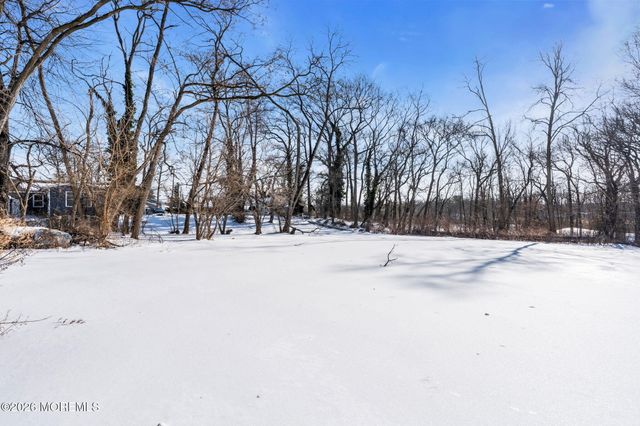 70 Ocean Boulevard, Keyport, NJ 07735