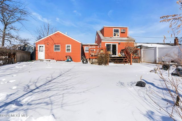 70 Ocean Boulevard, Keyport, NJ 07735