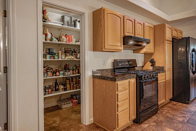 1025 Anglers Place, Shady Cove, OR 97539