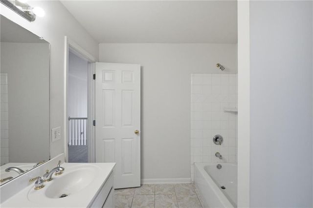 310 Mansfield Way, Stockbridge, GA 30281