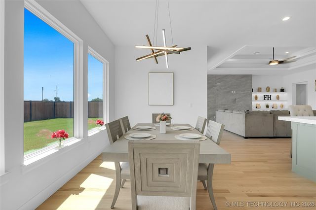 12005 S Vandalia Avenue, Tulsa, OK 74137