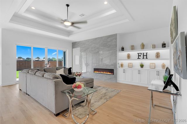 12005 S Vandalia Avenue, Tulsa, OK 74137