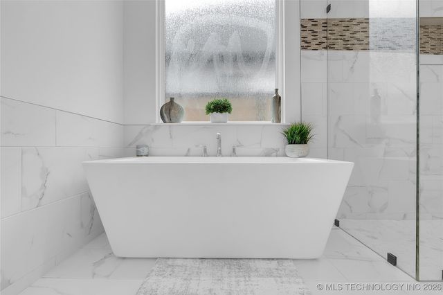 12005 S Vandalia Avenue, Tulsa, OK 74137