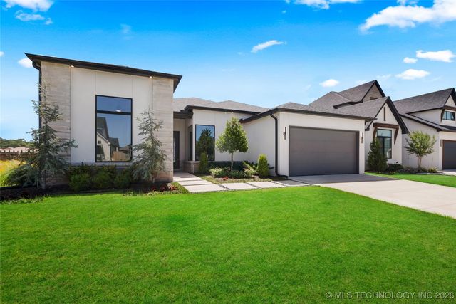 12005 S Vandalia Avenue, Tulsa, OK 74137