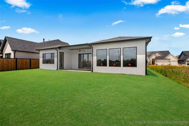 12005 S Vandalia Avenue, Tulsa, OK 74137