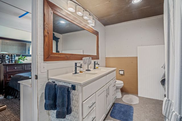 1483 County Road 2435, Hico, TX 76457