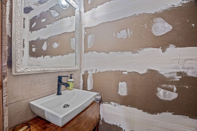 1483 County Road 2435, Hico, TX 76457