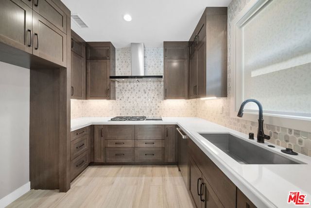 20517 W Deer Grass Court, Porter Ranch, CA 91326