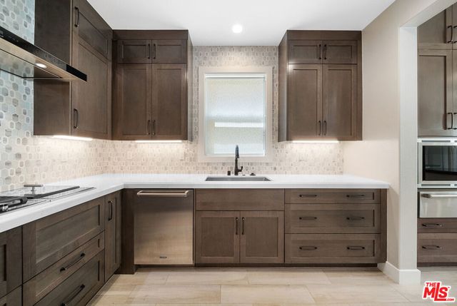 20517 W Deer Grass Court, Porter Ranch, CA 91326