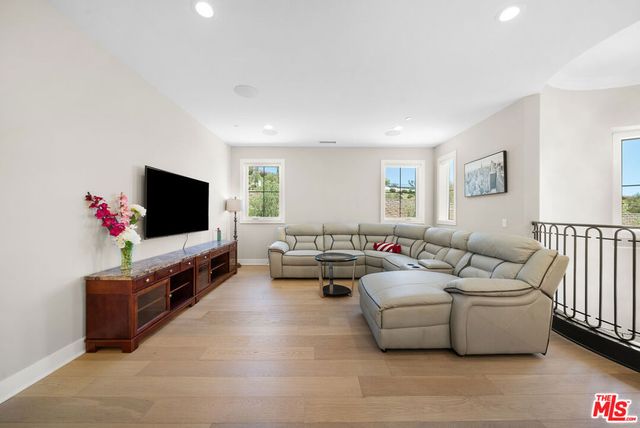 20517 W Deer Grass Court, Porter Ranch, CA 91326