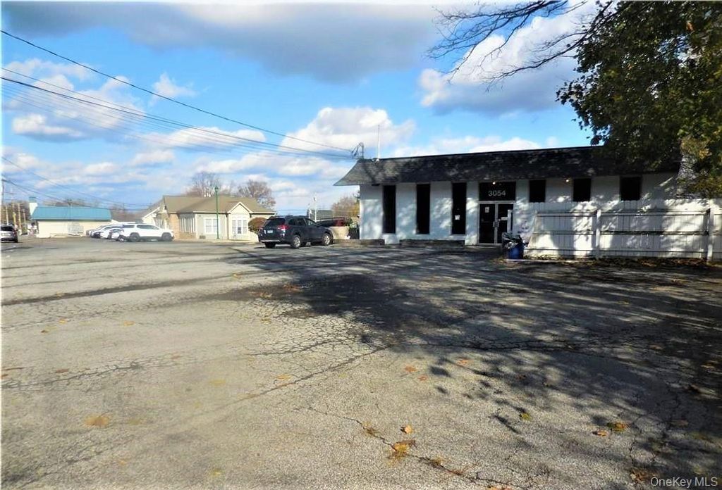 3054 Us Route 9W, New Windsor, NY 12553 — photo 3