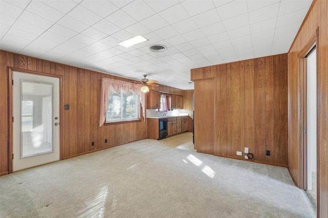 1512 White Way Drive, Arlington, TX 76013