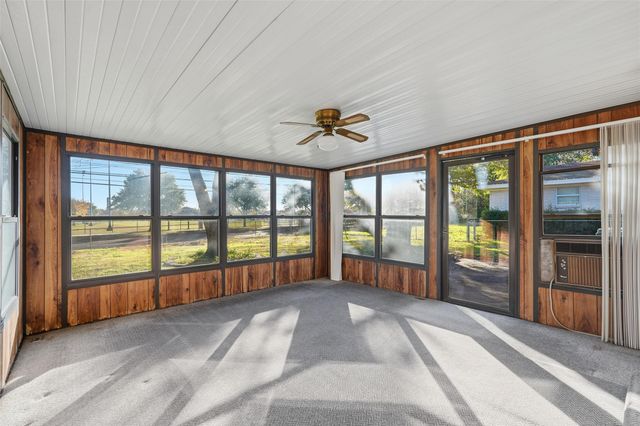 1512 White Way Drive, Arlington, TX 76013