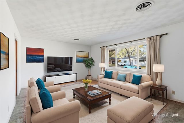 1512 White Way Drive, Arlington, TX 76013