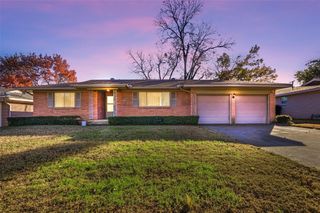 1512 White Way Drive, Arlington, TX 76013