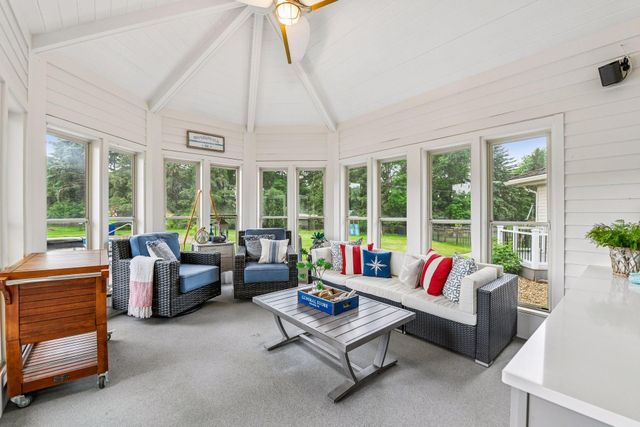 1615 Northridge Drive, Wayzata, MN 55391