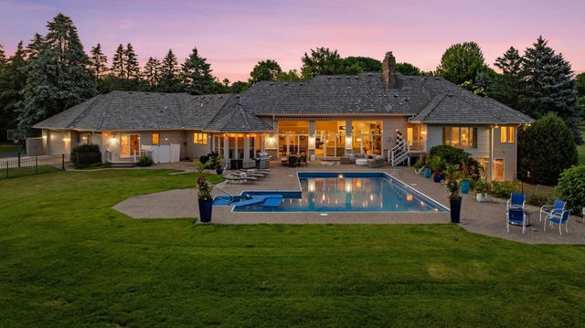 1615 Northridge Drive, Wayzata, MN 55391