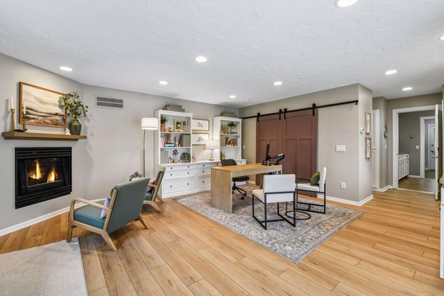 1615 Northridge Drive, Wayzata, MN 55391