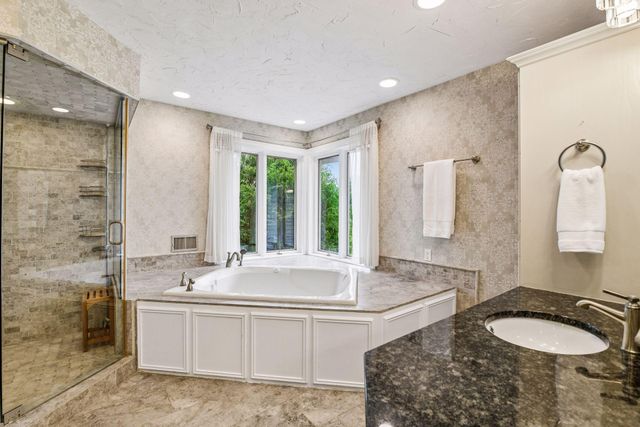 1615 Northridge Drive, Wayzata, MN 55391