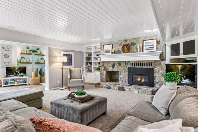 1615 Northridge Drive, Wayzata, MN 55391