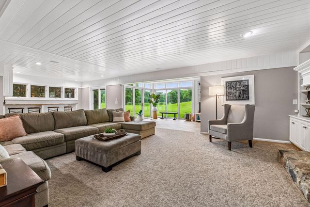 1615 Northridge Drive, Wayzata, MN 55391