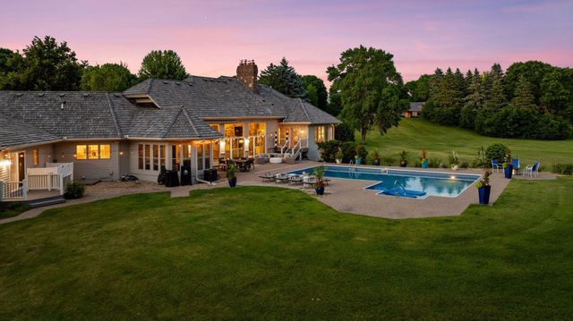 1615 Northridge Drive, Wayzata, MN 55391