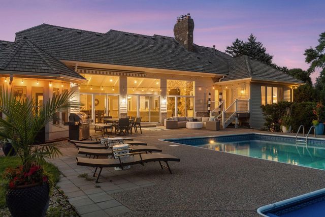 1615 Northridge Drive, Wayzata, MN 55391