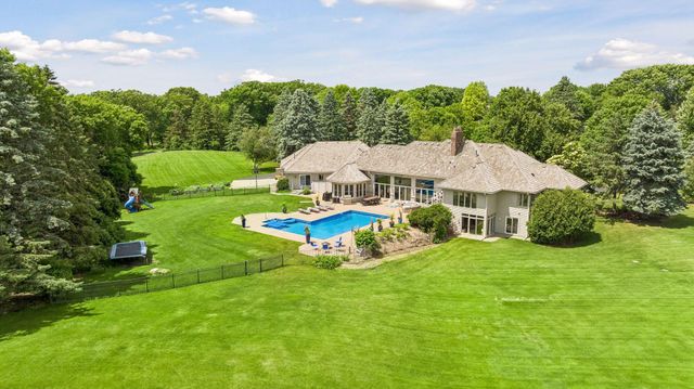 1615 Northridge Drive, Wayzata, MN 55391