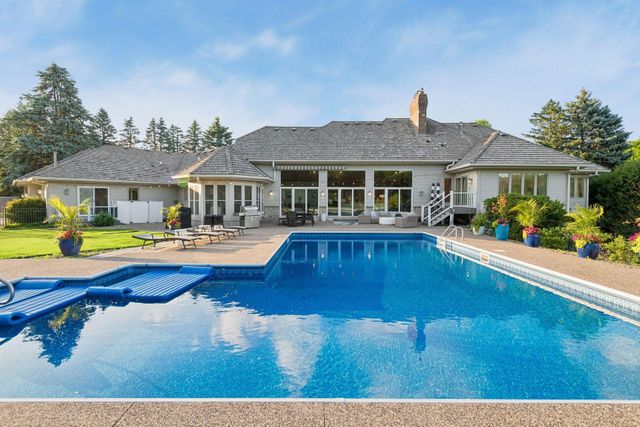 1615 Northridge Drive, Wayzata, MN 55391