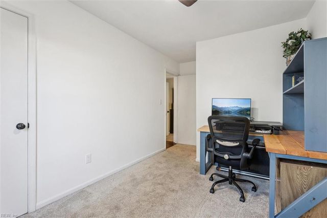 64 Anchorage DR, Newport News, VA 23602