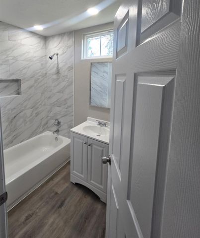 4834 Clover Street, Houston, TX 77033