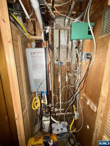 252 Church Street, Lodi, NJ 07644