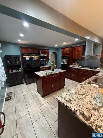 252 Church Street, Lodi, NJ 07644