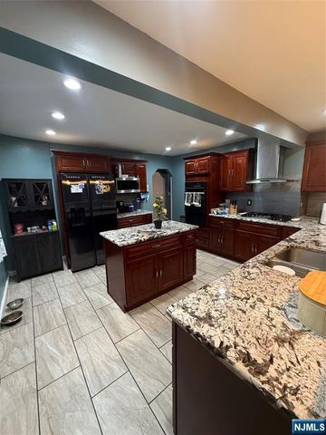 252 Church Street, Lodi, NJ 07644