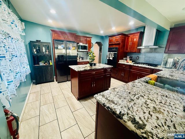 252 Church Street, Lodi, NJ 07644