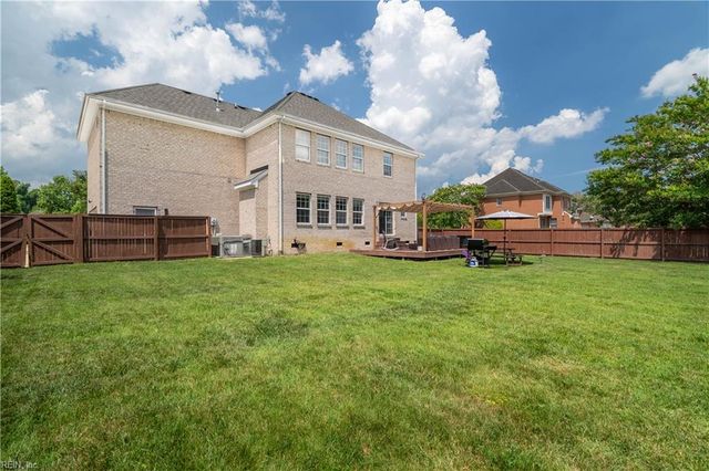 825 Great Marsh AVE, Chesapeake, VA 23320