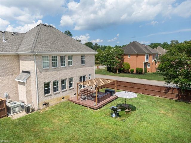 825 Great Marsh AVE, Chesapeake, VA 23320