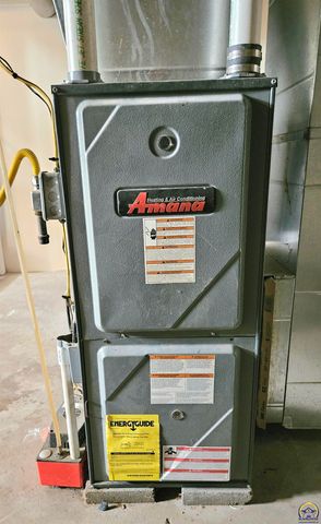 930 NE Kellam AVE, Topeka, KS 66616